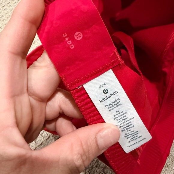 lululemon athletica Vibrant Red Sports Bra - Picture 5 of 6